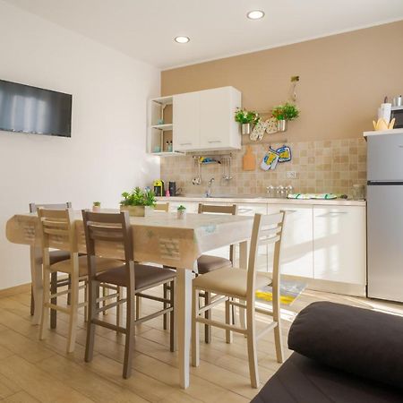 Barraco'S House Apartment Катания Екстериор снимка