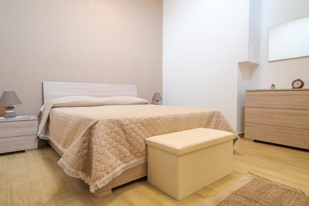 Barraco'S House Apartment Катания Екстериор снимка